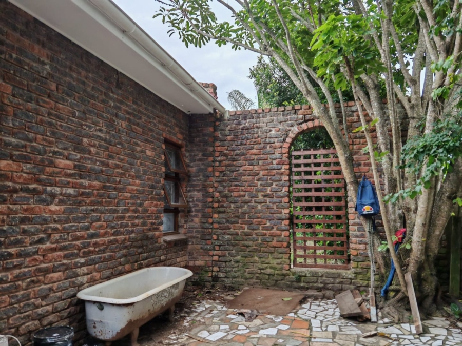 3 Bedroom Property for Sale in Nahoon Valley Park Eastern Cape